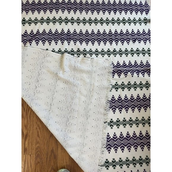 Embroided Yarn Blanket Green Purple Diamond Leaf 50 x 58 in plus Fringe - Picture 8 of 13